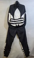 アディダス ブラック トレーニングウェア セット