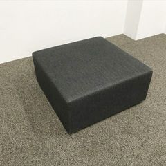 イタリア NATUZZI ナツッジ スクエアオットマン スツール サイドチェア