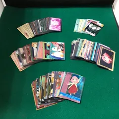 5528　SPY×FAMILLY　カード＆シール　まとめ売り(ダブりあり)＆カードホルダー3個　【中古】