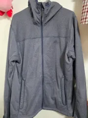 アディダス 裏起毛パーカー ジップアップ グレー 110