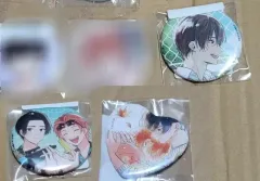 湊 友希那 上司 コイン クリーニング店 缶バッジ