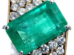 ジュエリー極】無情な表情の貴婦人 シェルカメオルース 39.7mm×29.8