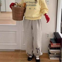 ダ*ー様 トクコプルミエヴォル 裾刺繍入りクロップドパンツ ブラック