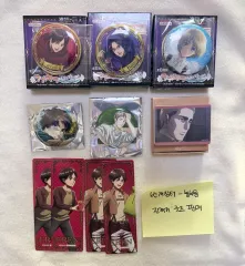 進撃の巨人 公式グッズ アルミン・アルレルト(アルミン)・ハンジ・エレン・海・魔法使い・エルヴィン・スミス(エルヴィン) アクリル