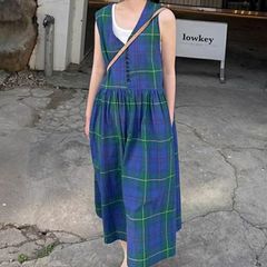 ヴィンテージ レトロ古着 タータンチェックジャンパースカート 飾り