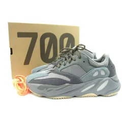 adidas アディダス Yeezy Boost 700 