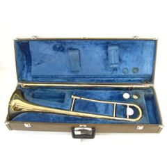 Item thumbnail for item 7157e5e8-930e-4aff-8e33-366da554aa36