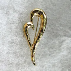 ブローチ プレゼント ビンテージ ハート デザイン 欧米風  韓国 ファッション 雑貨 かわいい おしゃれ 北欧 送料無料 [K] (T)