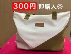【新品】【即購入可】トートバッグ　キャンバス　白　大容量　おしゃれ　通勤　通学　美品　在庫処分