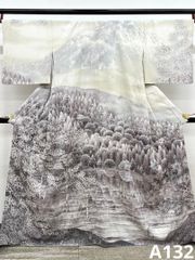 天蚕花織り 信州髙澤織物 六文銭印 紬 反物 天蚕糸 手紬 正絹 - メルカリ