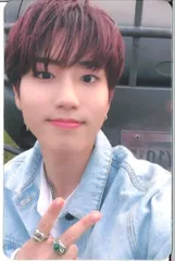 StrayKids HAN YELLOW WOOD 外セルカ