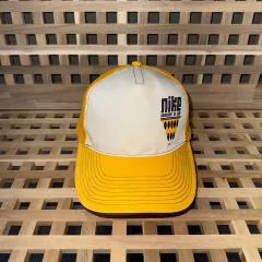 00s NIKE ヴィンテージ トラッカーキャップ