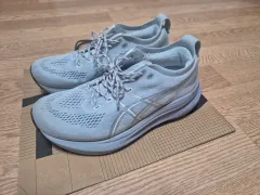 ゲル カヤノ 31 230 ランニングシューズ