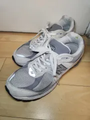 (270)ニューバランス 2002R T2 グレー