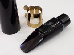 ヤナキザワ ハードラバーマウスピース4番 テナーサックス用 リガチャー