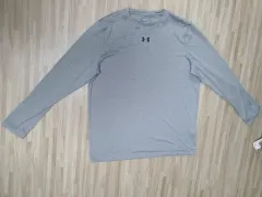 UNDER ARMOUR アンダーアーマー 長袖Tシャツ グレー Lサイズ