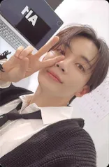 SEVENTEEN HEAR ver. JEONGHAN 17 IS RIGHT HERE