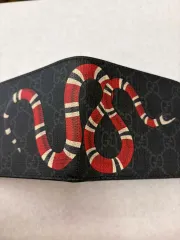 2026年最新】Gucci 財布 二つ折り スネークの人気アイテム - メルカリ