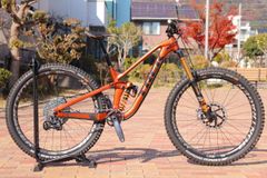 트렉 TREK 슬래시 SLASH 8 GEN5 2023년 모델 S사이즈 슬램 알루미늄 마운틴 바이크 MTB [아시야점]