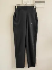 *The First* NIKE ドライフィット ランニング トレーナー ズボン