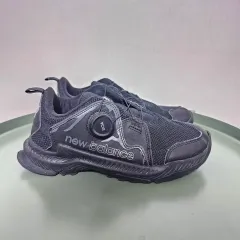 韓国限定 ニューバランス ボアサンダル ブラック 25cm るる様専用(韓国限定)ニューバランス ボアスリッポン サンダル - メルカリ