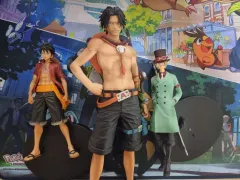 ONE PIECE ルフィ、エース、サボ フィギュア セット