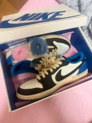 ナイキ エア ジョーダン1 ロー トラヴィス スコット OG 240