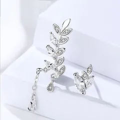 ピアス イヤリング 誕生日プレゼント プラチナ仕上 シルバー お呼ばれ 上品アシンメトリーCZダイヤ(T)