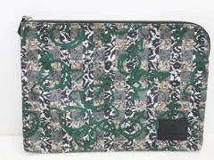 ★2511☆Vivienne Westwood ヴィヴィアン ウエストウッド クラッチバッグ VWB660 美品