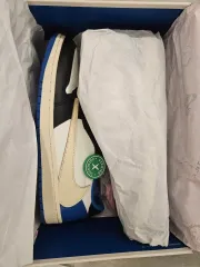 ジョーダン トラヴィススコット ロー フラグメント