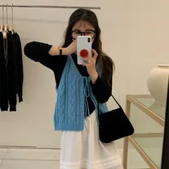 レディースニットトップス　リボンベスト (T)