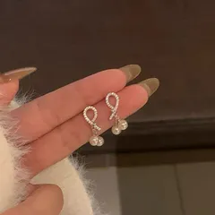 ピアス　レディース　金属風パールデザイン (T)