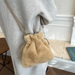 ファーバッグ　ショルダーバッグ　巾着バッグ (T)