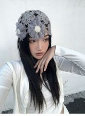 FETICO / HAND-KNITTED ROSE BEANIE - メルカリ