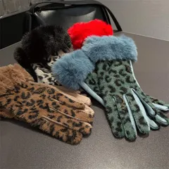レディース手袋　ヒョウ柄ファー (T)