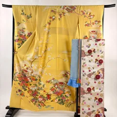 【美品】 振袖 身丈160.5cm 裄丈69cm L 袷 袋帯フルセット 貝桶 草花 金糸 金銀彩 黄色 正絹 秀品 【中古】