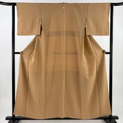 色無地 身丈156cm 裄丈61.5cm S 袷 薄茶色 正絹 優品 一つ紋 【中古】
