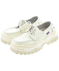 Item thumbnail for item a31c7ff3-7673-4200-8bd8-2b7f2f6ae18a