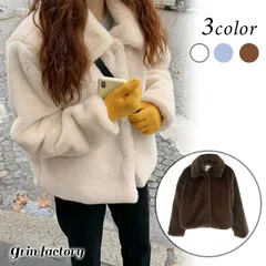 ファーコート ショート丈 コート フェイクファー もこもこ ジャケット オフホワイト 白 ブルー 青 韓国ファッション 可愛い かわいい おしゃれ お出かけ デート ファー 暖かい 厚手 ふわもこ ふわふわ レディース アウター 女性 冬 襟付き ポケット付き