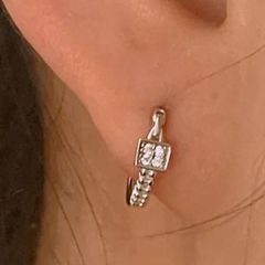 あのちゃん着用 ジャスティンデイビス PETIT FADEIT ピアス - メルカリ
