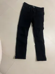 黒色 スキニー ズボン