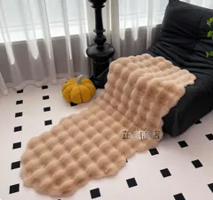 高評価続出！ラグジュアリー INS 風ふわふわクッション キャタピラーソファ用座布団 背もたれ一体型 厚手保暖 ベイウィンドウブランケット