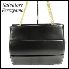 サルヴァトーレフェラガモ　Salvatore Ferragamo　ワンショルダー　バッグ　肩掛け　ブラック 鞄　ハンドバッグ　女性　レディース