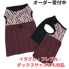 Item thumbnail for item 872ba97e-be28-4a81-81d4-4df601275a2c