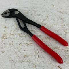 Item thumbnail for item 9a3b6081-a97c-414a-b39d-0c00217ef150