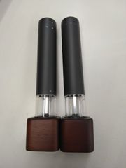 Item thumbnail for item 5e715a3a-4f7f-491e-9fca-7da8c956cd6e