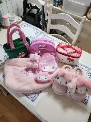 サンリオキャラクターグッズコレクション (バッグ/スリッパ/ポーチ) 8種セット