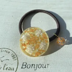 ‪✿ レジン  ドライフラワー  金木犀 とスターフラワー の ヘアゴム（チャーム付き）‪✿