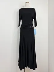 《新品》社交ダンス　ブラック　ドルマンスリーブ　美シルエット　セットアップドレス　衣装【Roger】