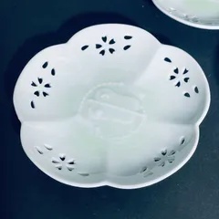 有田焼　青白磁　梅型透かし小皿　５枚セット